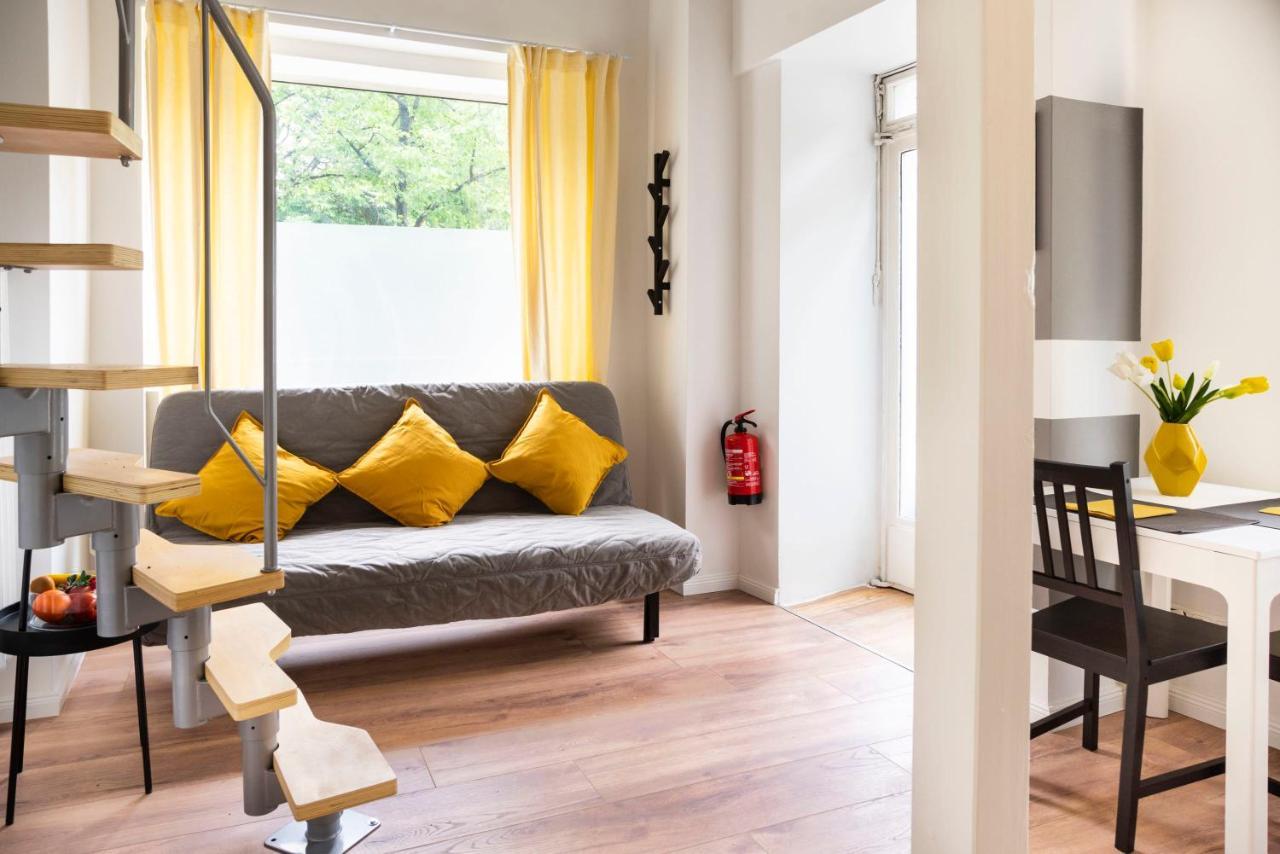 Homely Loft Style Apartment In Berlin Wilmersdorf Luaran gambar