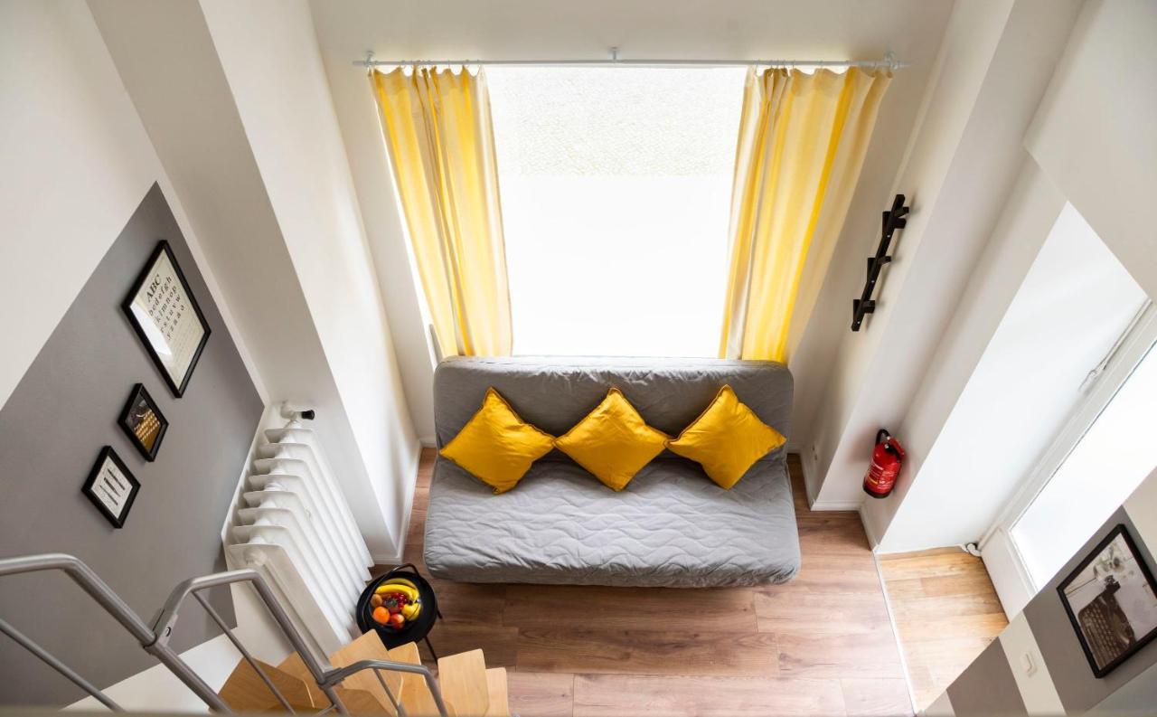 Homely Loft Style Apartment In Berlin Wilmersdorf Luaran gambar