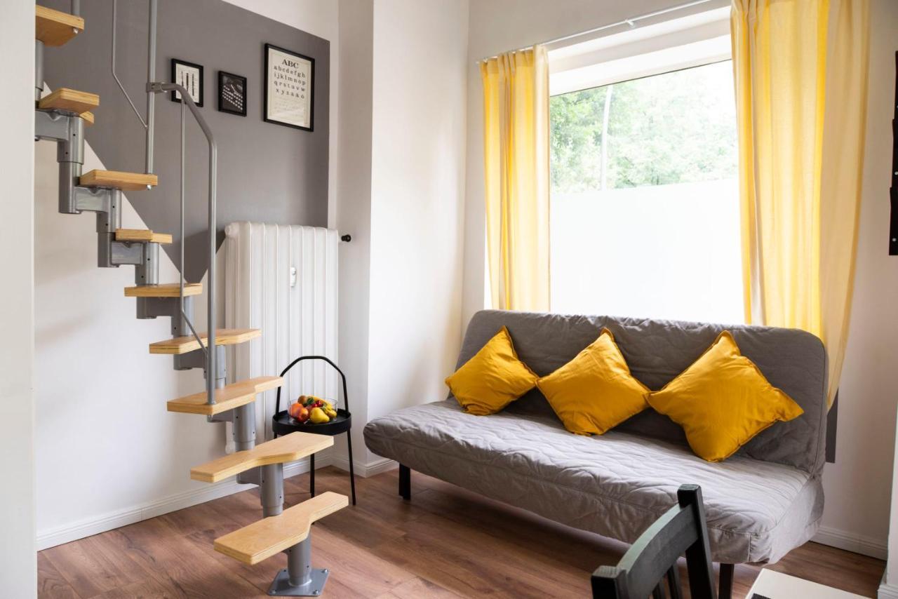 Homely Loft Style Apartment In Berlin Wilmersdorf Luaran gambar